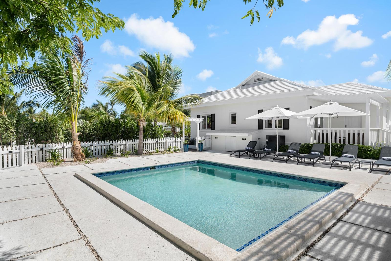 4-bedroom house in Grace Bay, Turks and Caicos Islands — photo 5