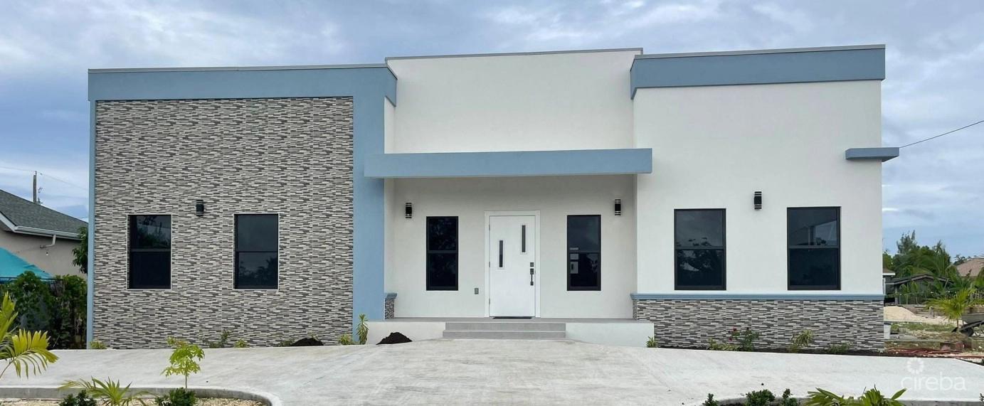 Rose Valley "anna House" in the Cayman Islands — photo 1