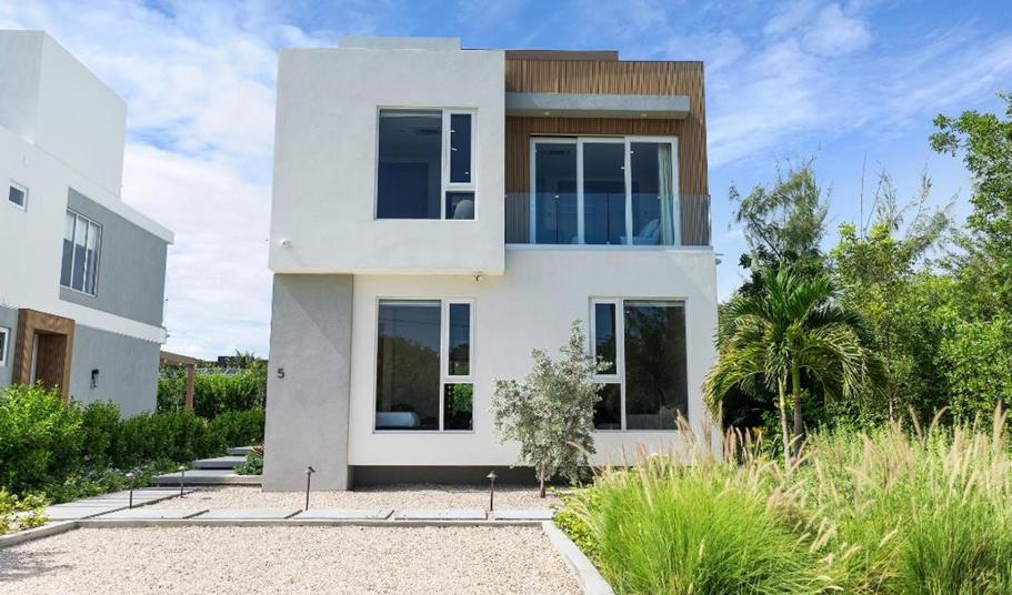 4 Bedroom Beachwalk Villas in Grace Bay — photo 1