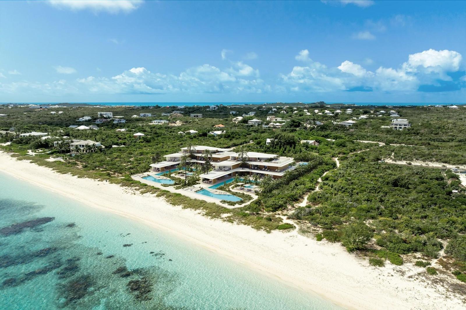 Rare Prime Beachfront Grace Bay Beach Land — photo 2