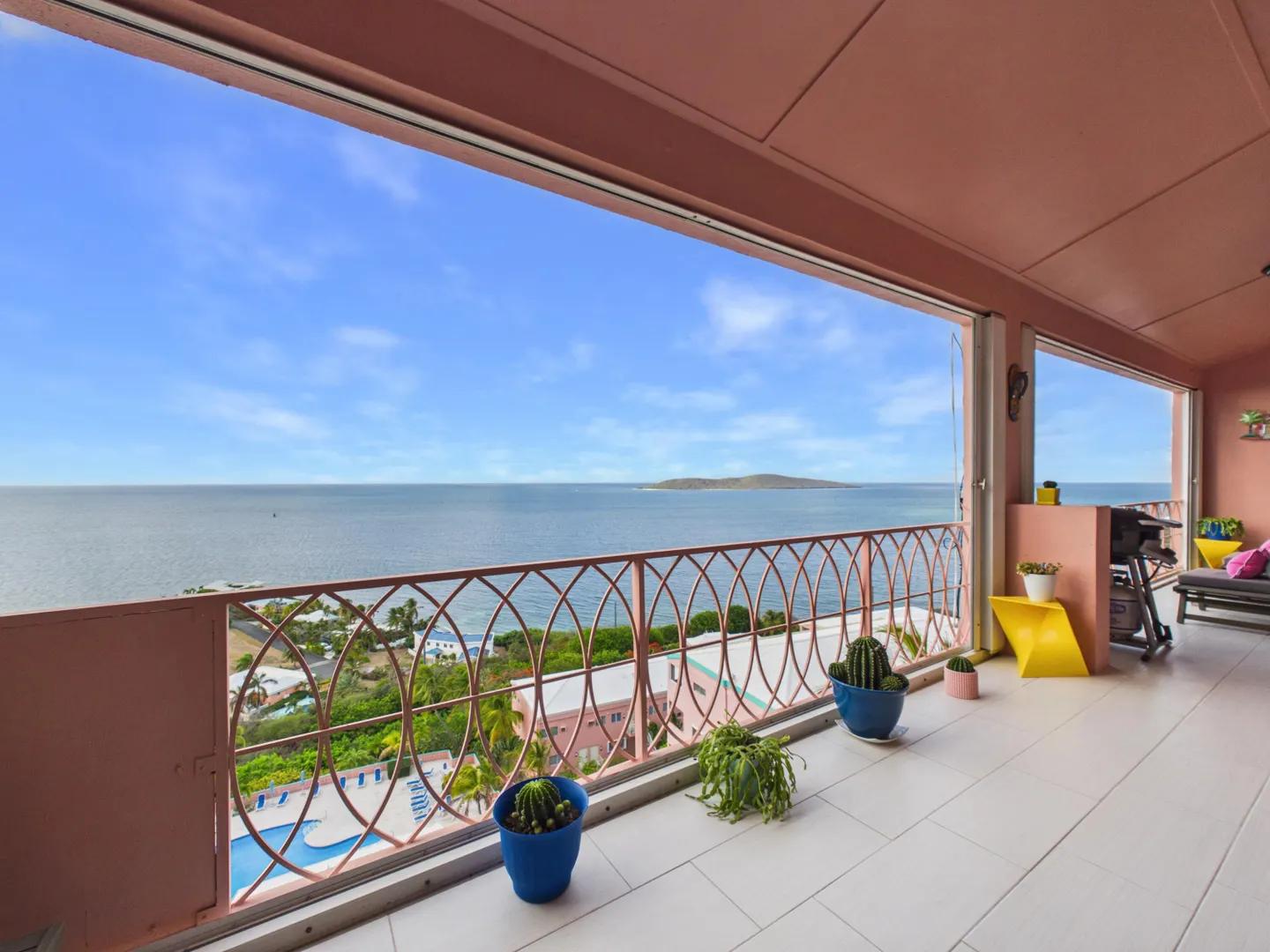 2 Beds 2 Baths Condo in Carden Beach — photo 1