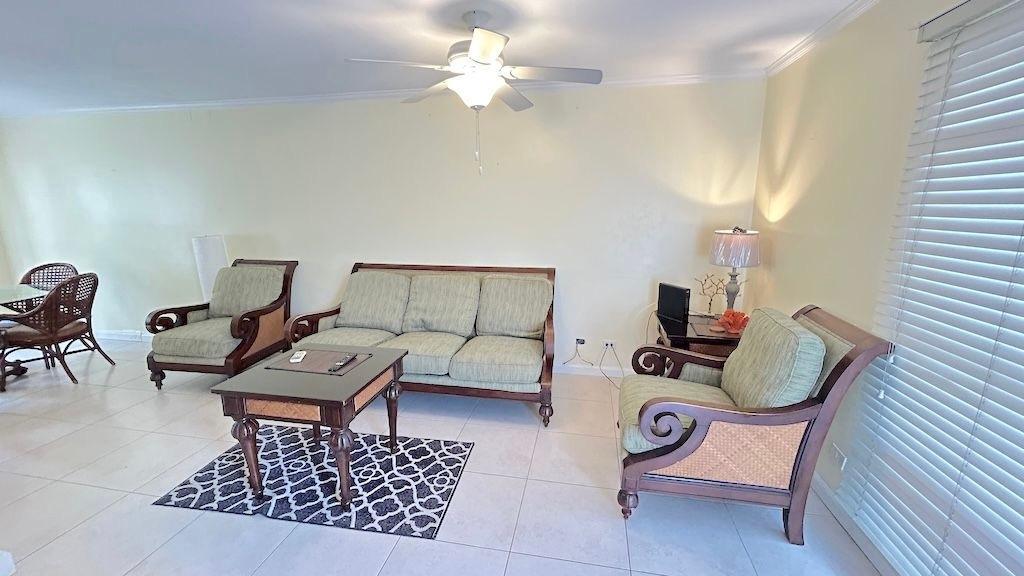 2 Bedroom Apartment for Sale - 14 Collins Avenue, Nassau — photo 3