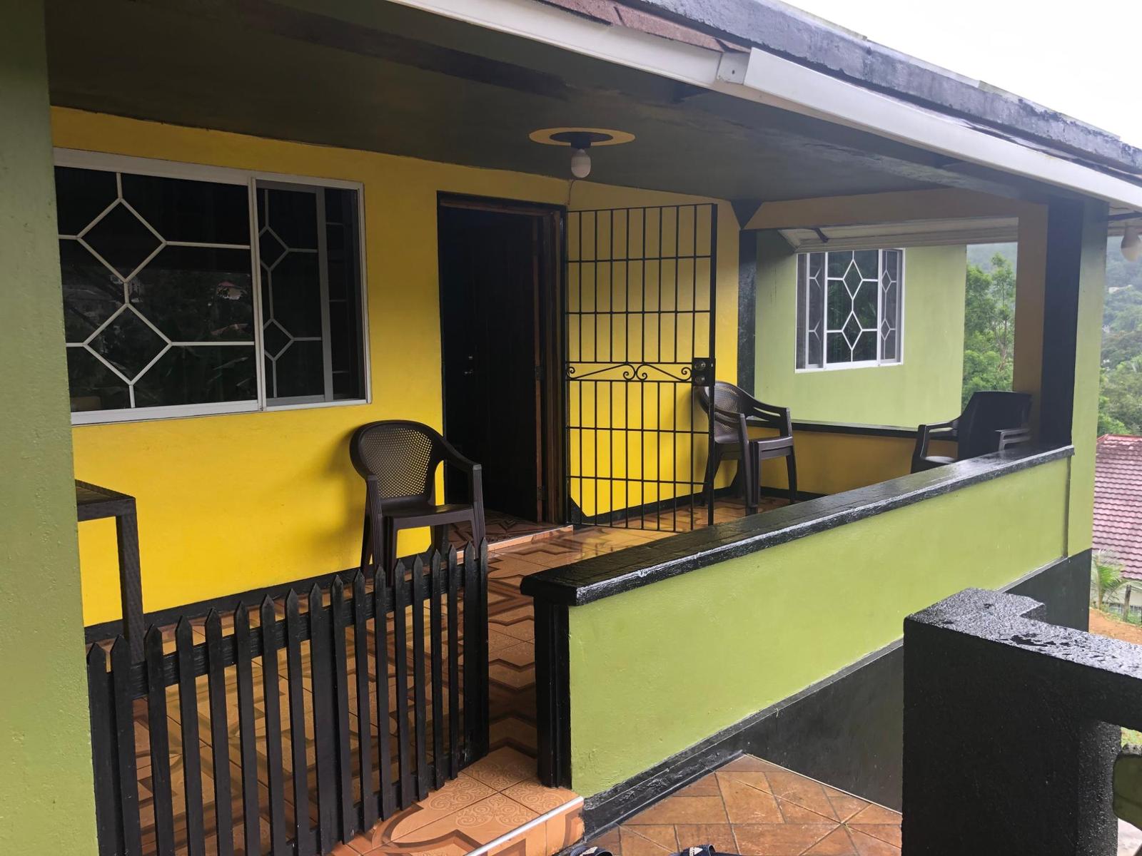 LINCOLN ROAD, BROWNS TOWN St. Ann Browns Town — photo 4