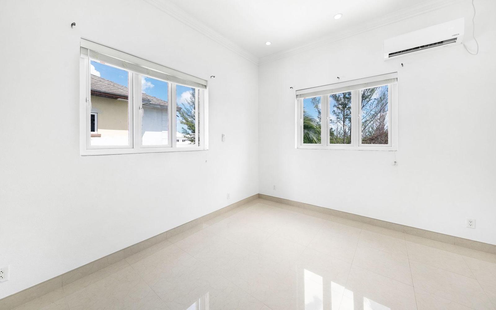 WEST WINDS KINGFISH RD Apartment for Sale in Nassau, The Bahamas — photo 5