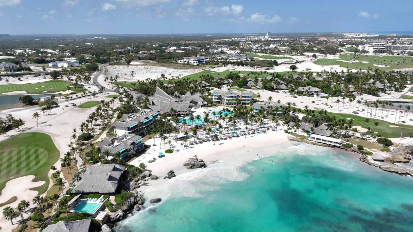 2 Bedroom Beachfront Apartment for Sale, Eden Roc Cap Cana, Dominican Republic — photo 1