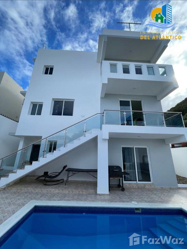 Luxurious 5 Bedroom House with Pool and Sea View in San Felipe De Puerto Plata — photo 1