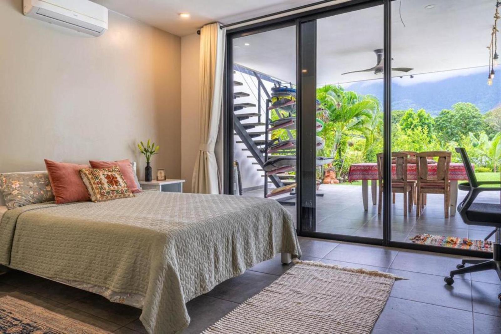 3 Bedroom House for Sale, Ojochal, Puntarenas, Costa Rica — photo 2
