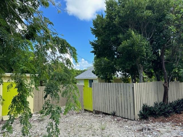 1 bedroom Residence for sale — ELEUTHERA ISLAND SHORES in Eleuthera, The Bahamas — photo 2