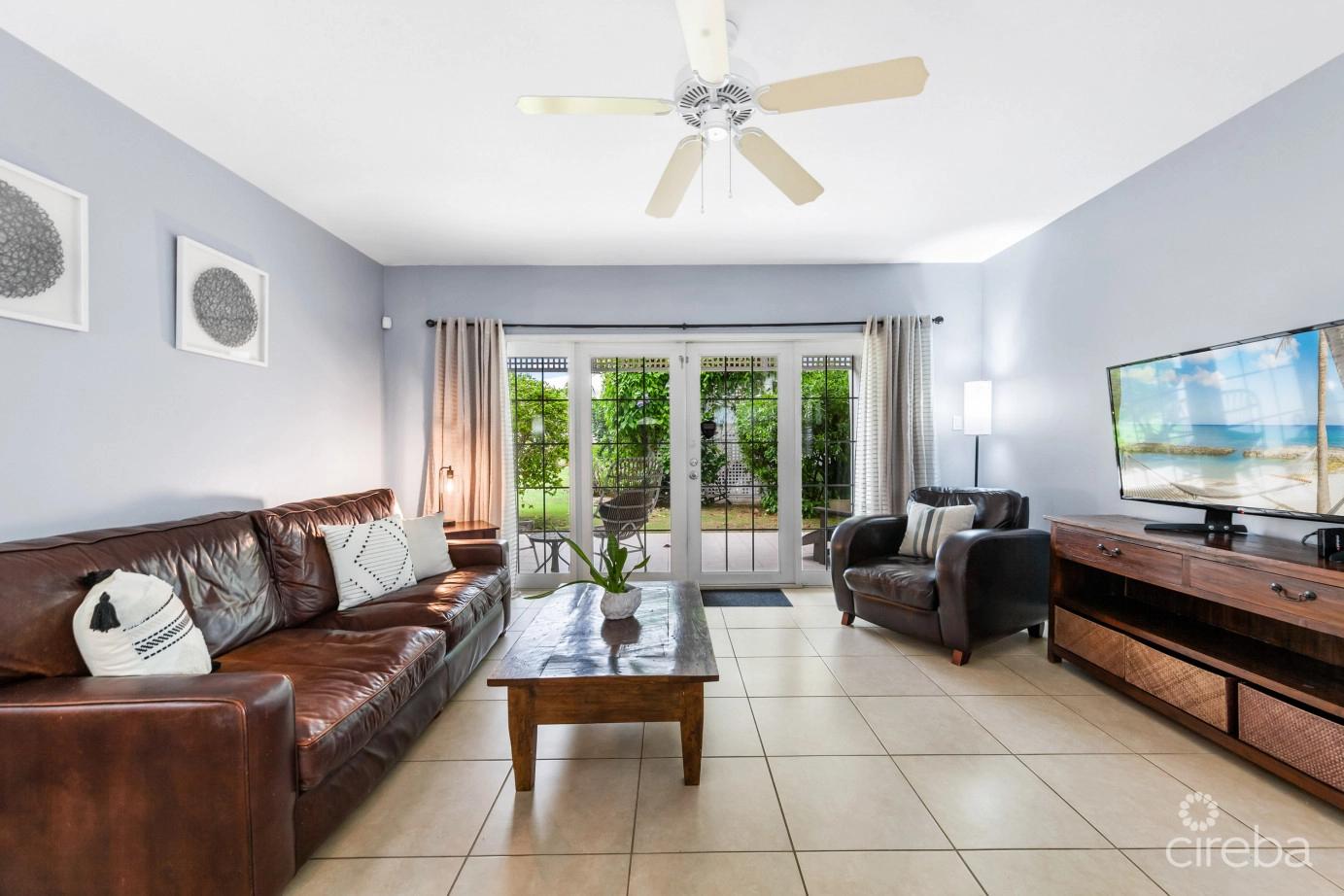 Oceanview Townhome in Windsor Village, Cayman Islands — photo 3