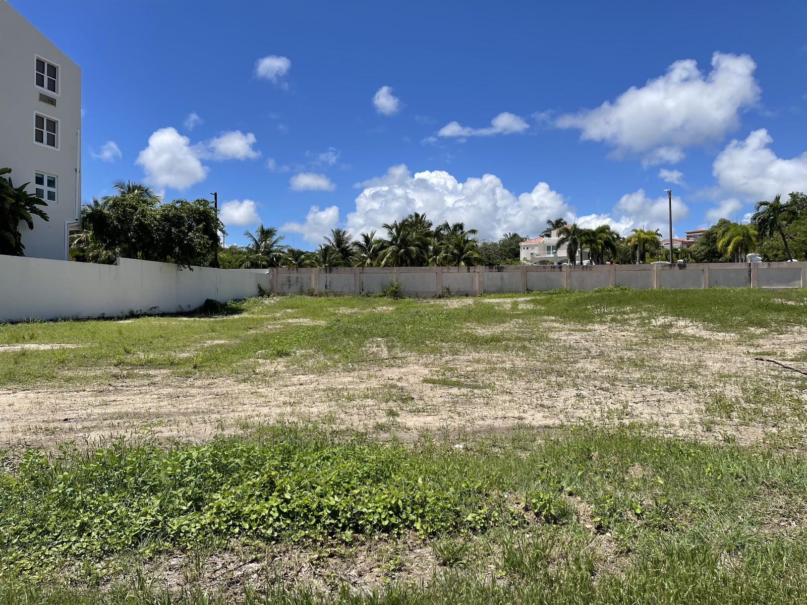 Residential land plot in Humacao — photo 2