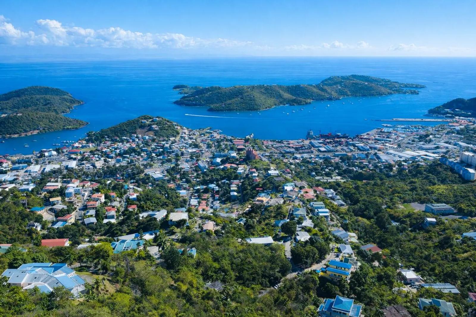 1.65 Acre R1 zoned parcel with unobstructed views in St. Thomas — photo 3
