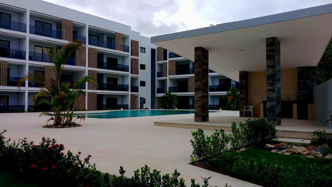 Exquisite 2-bedroom Penthouse With Rooftop Terrace Mere Steps in Bavaro — photo 1