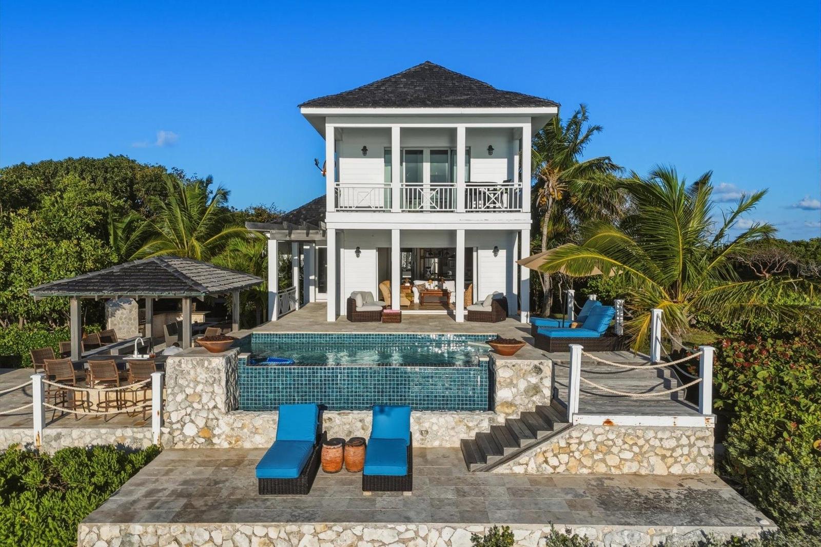 15 bedroom Residence for sale — CROWN PIGEON ISLAND & CAY in Eleuthera, The Bahamas. — photo 3