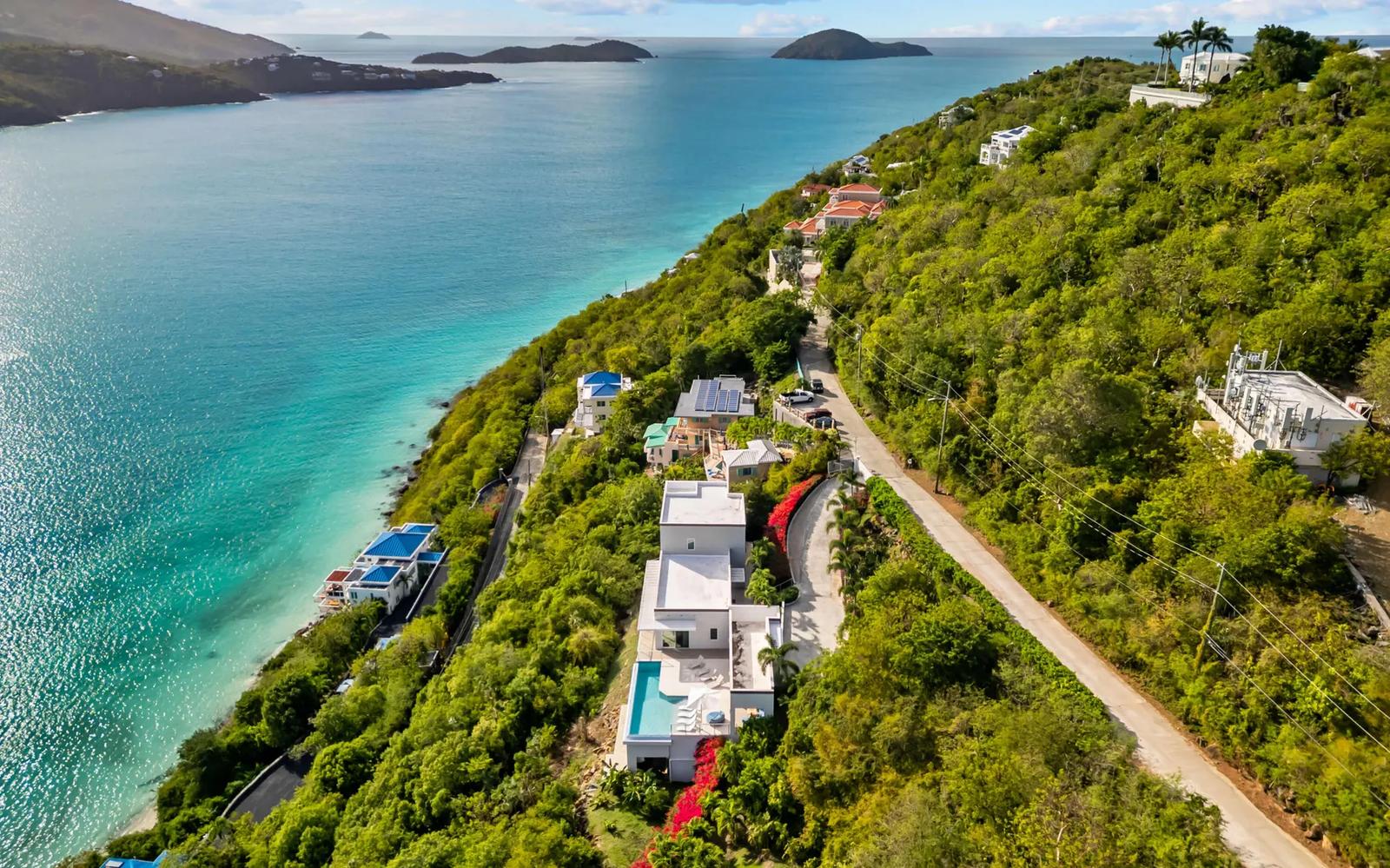 Eternity Villa - 5 Bed Beachfront Property in Peterborg, US Virgin Islands — photo 1