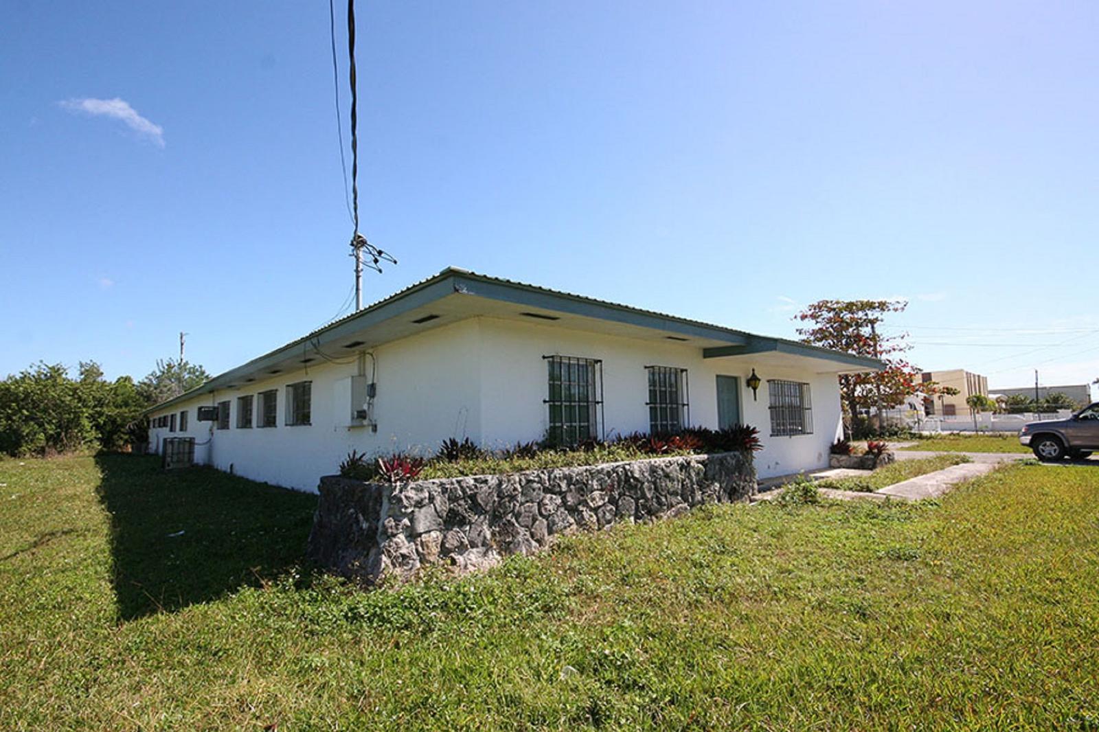Warehouse for sale - Bahamas — photo 3