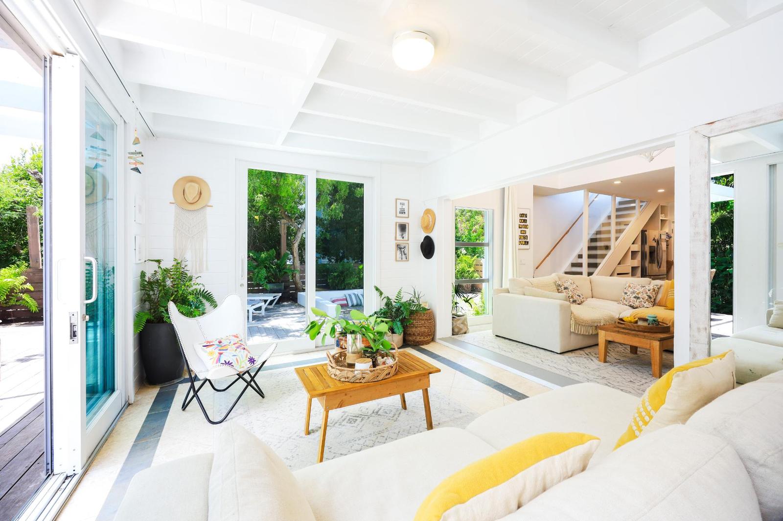 One Loft - Townhome in Providenciales, Turks and Caicos — photo 4