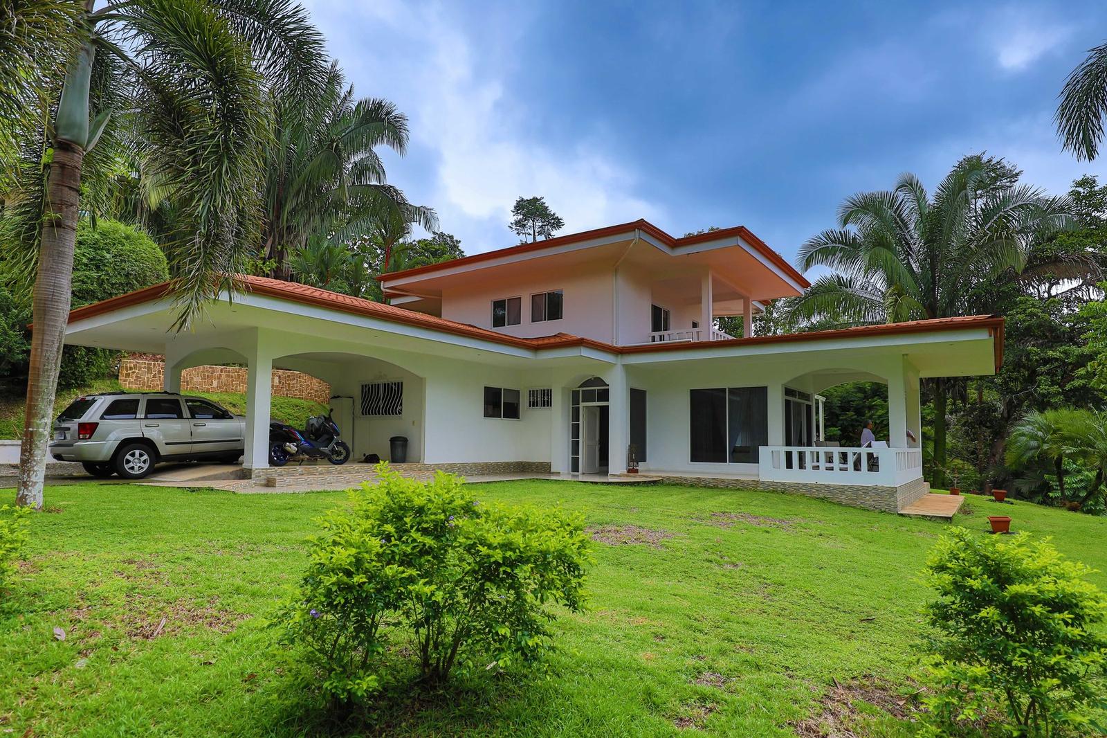 4 Bedroom Property for Sale in Finca Se Ve Bien, Manuel Antonio — photo 1