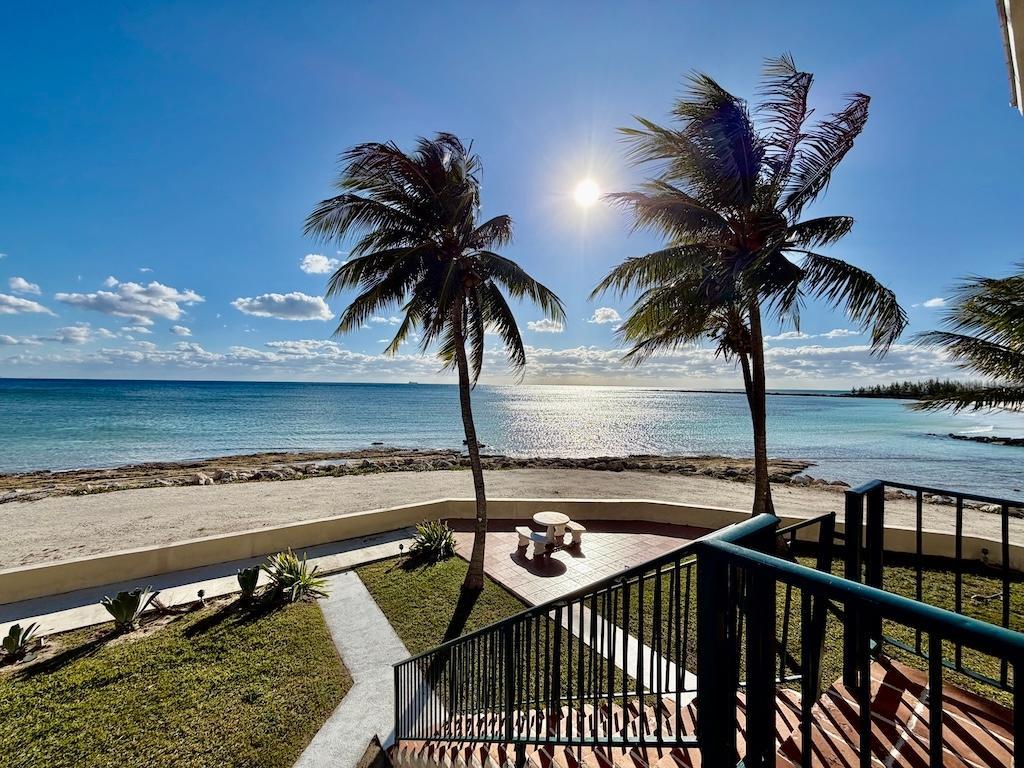2 bedroom Apartment for sale — PORT OF CALL VILLAS — photo 1