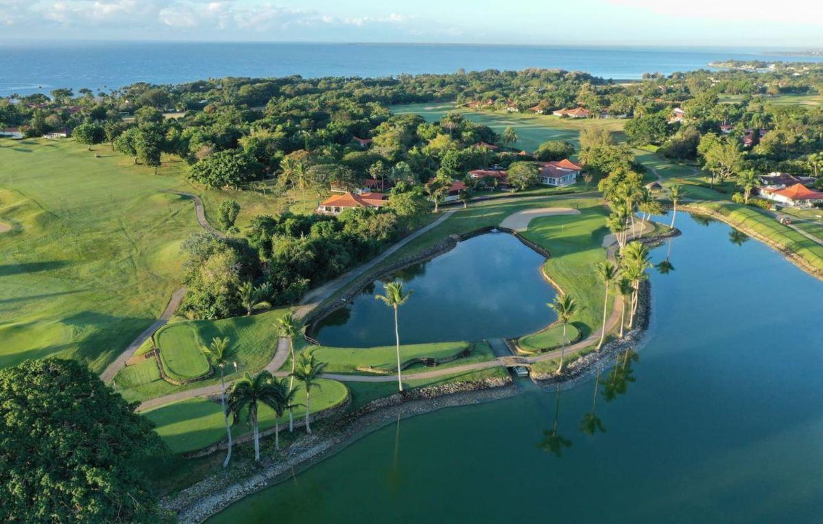Great Deal – 80 m² One-Bedroom Penthouse in La Estancia Golf Resort — photo 1