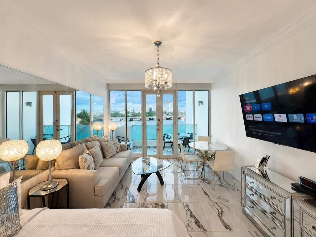 Oceanfront Luxury Studio Apartment in Condado — photo 3