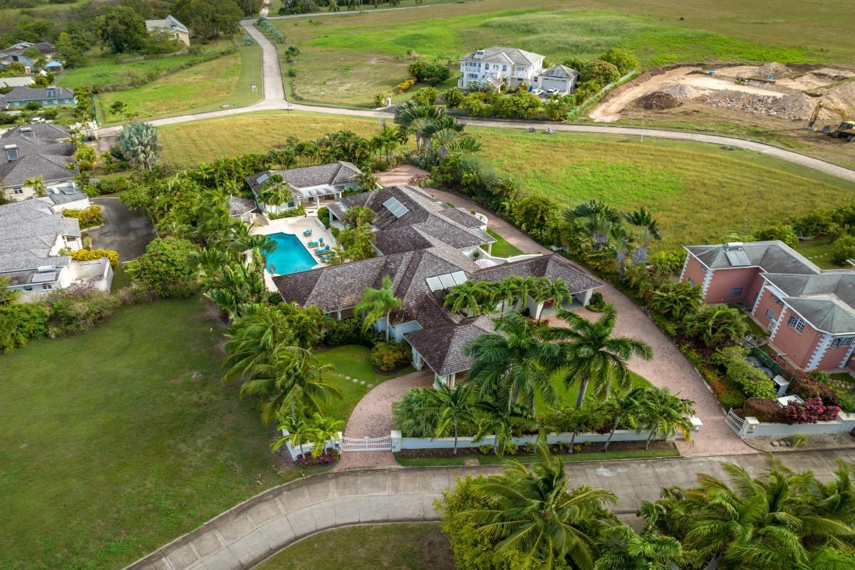 Luxurious Fully Furnished Villas in Gorgeous St James Barbados : Recently PRICE REDUCED — photo 4