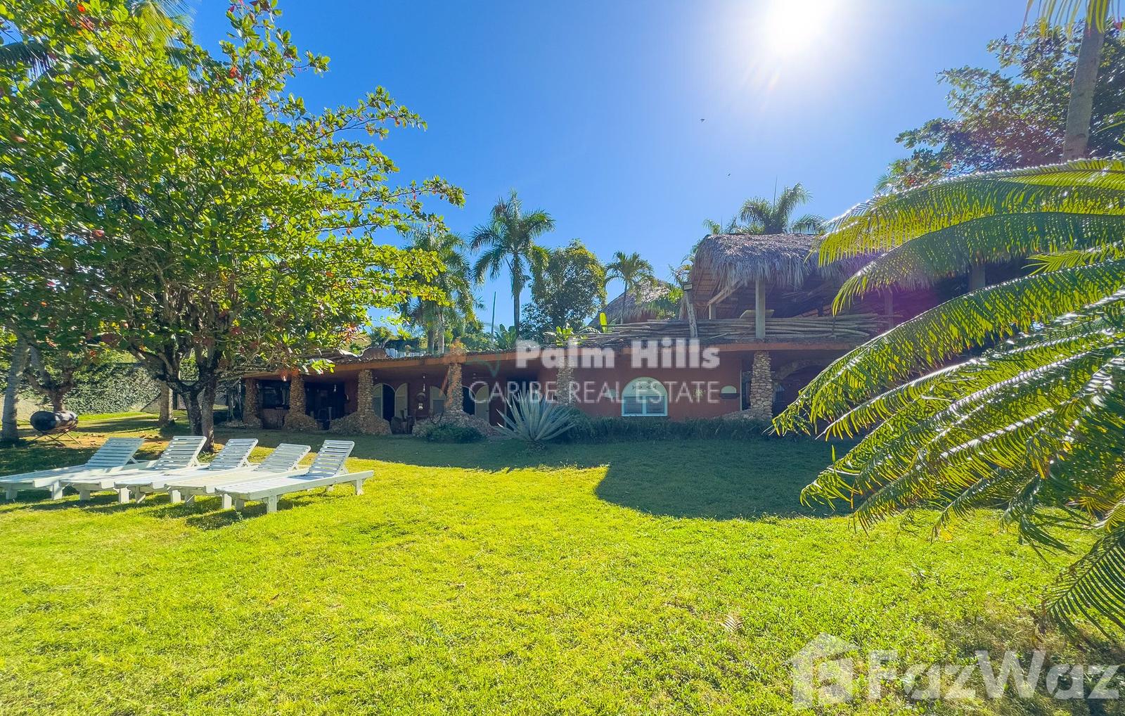 4 Bedroom Beachfront House for Sale at Silver Beach, Las Terrenas — photo 1