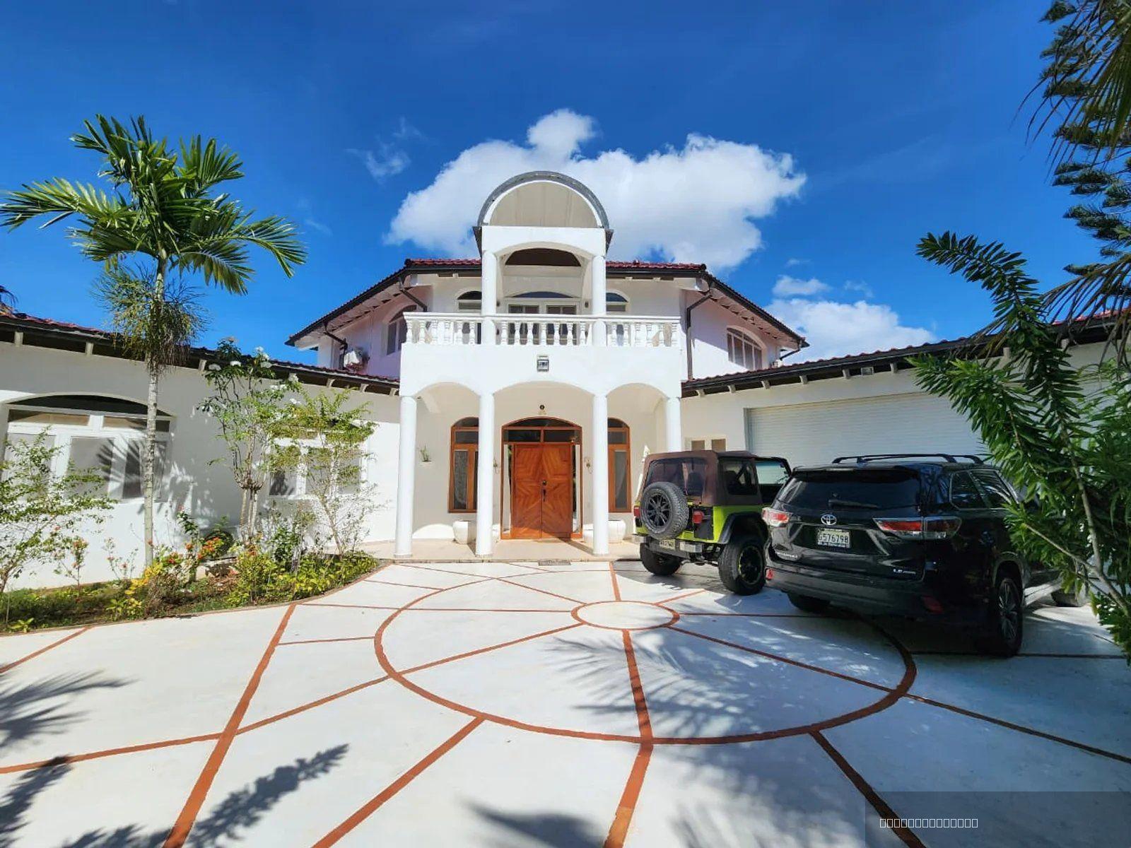 Oceanview 8-Bedroom Estate Villa for Sale in Haciendas El Choco, Sosúa — photo 2