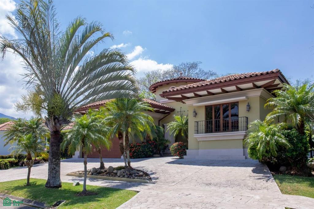 4 Bedroom Family Home for Sale, Bosques De Lindora, Santa Ana, San Jose, Costa Rica — photo 2