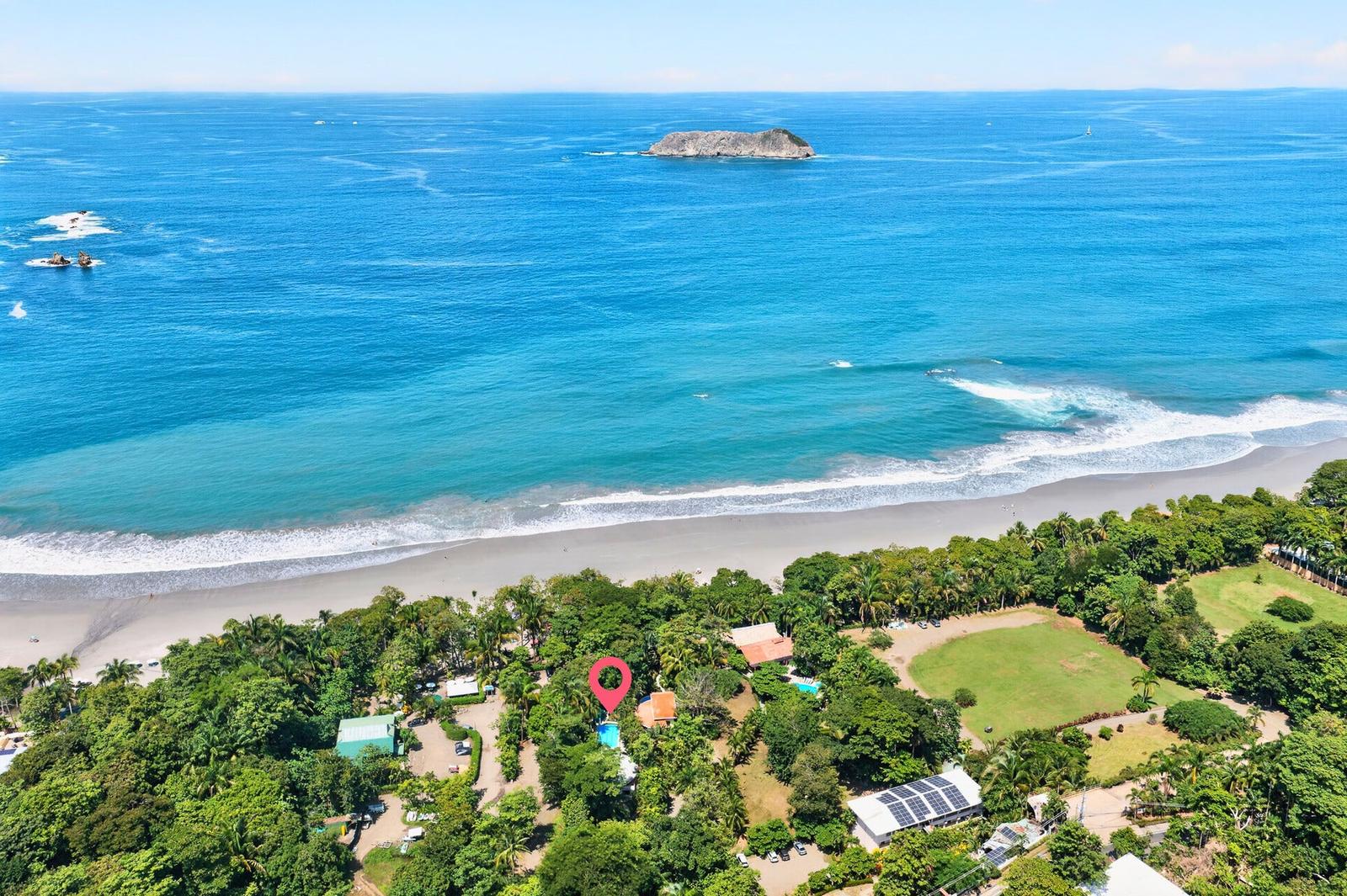 Two 3 Bedroom Beachfront Homes for Sale, Manuel Antonio, Quepos, Puntarenas, Costa Rica — photo 1