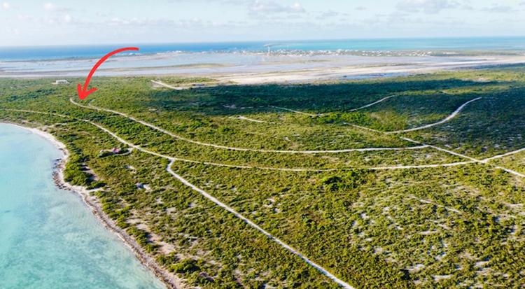 South Caicos Oceanview 1.2 Acre Lot — photo 3