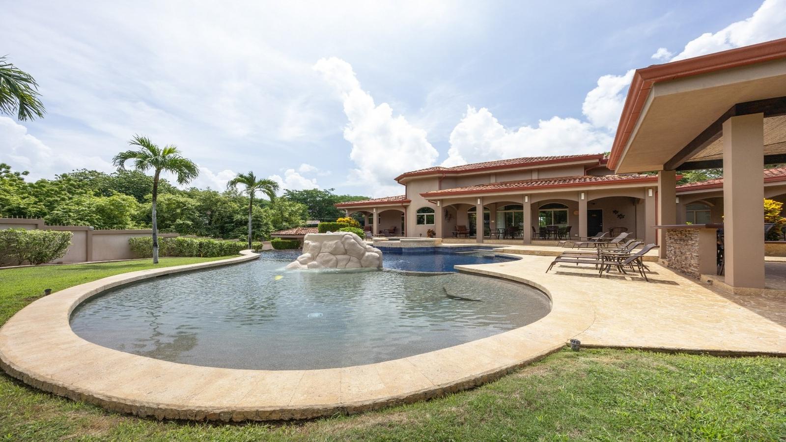 5 Bedroom Luxury Home for Sale, Catalina Cove, Playa Brasilito, Flamingo, Guanacaste, Costa Rica — photo 3