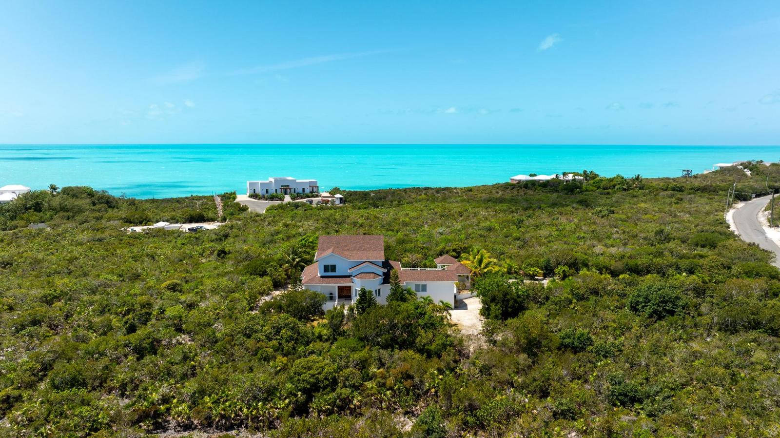 4 Bed, 5 Bath Villa in Turtle Tail, Providenciales — photo 2