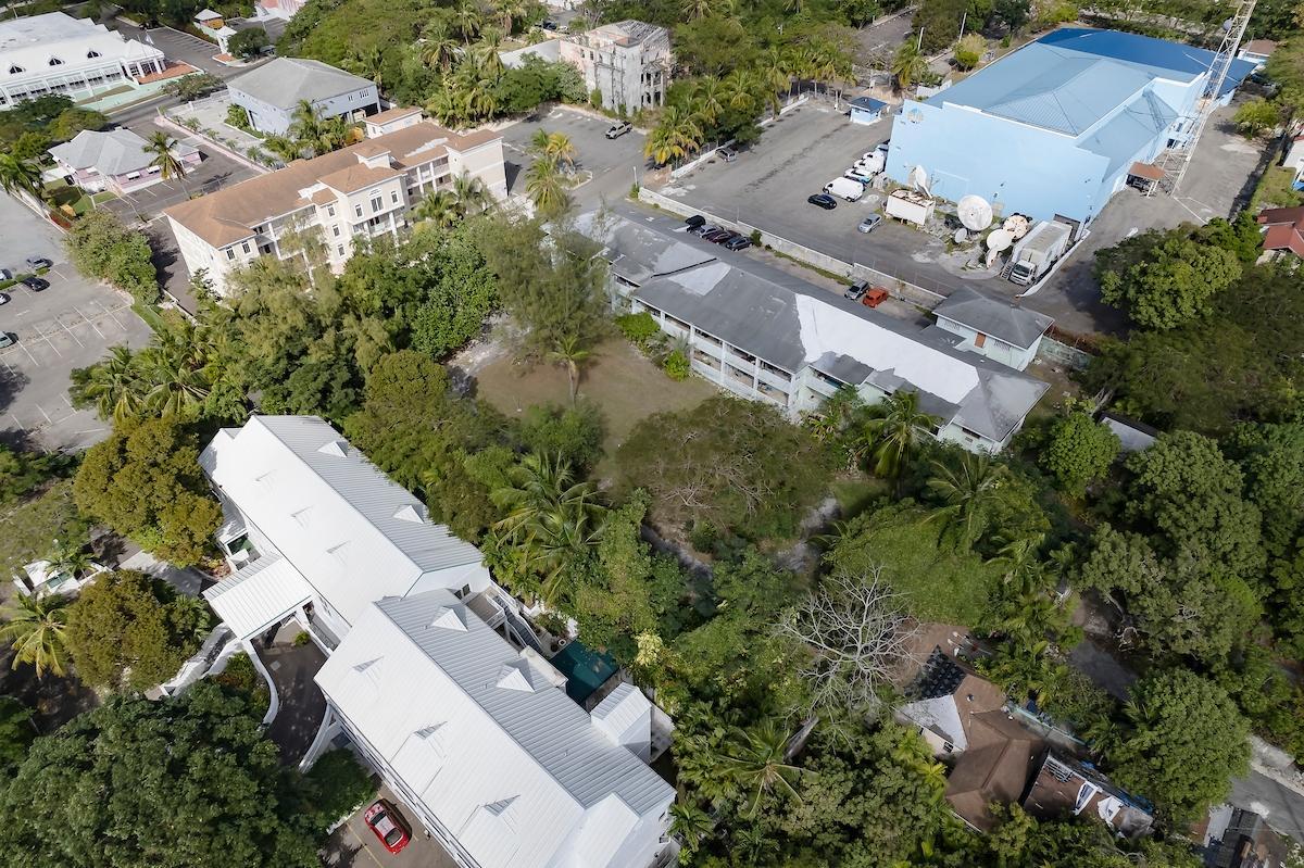 22 Bedroom Apartment for Sale in Nassau, The Bahamas — photo 4