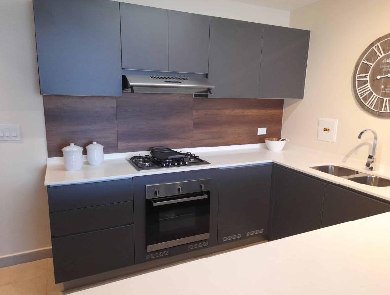El Cangrejo 2BR City View Condo — photo 5