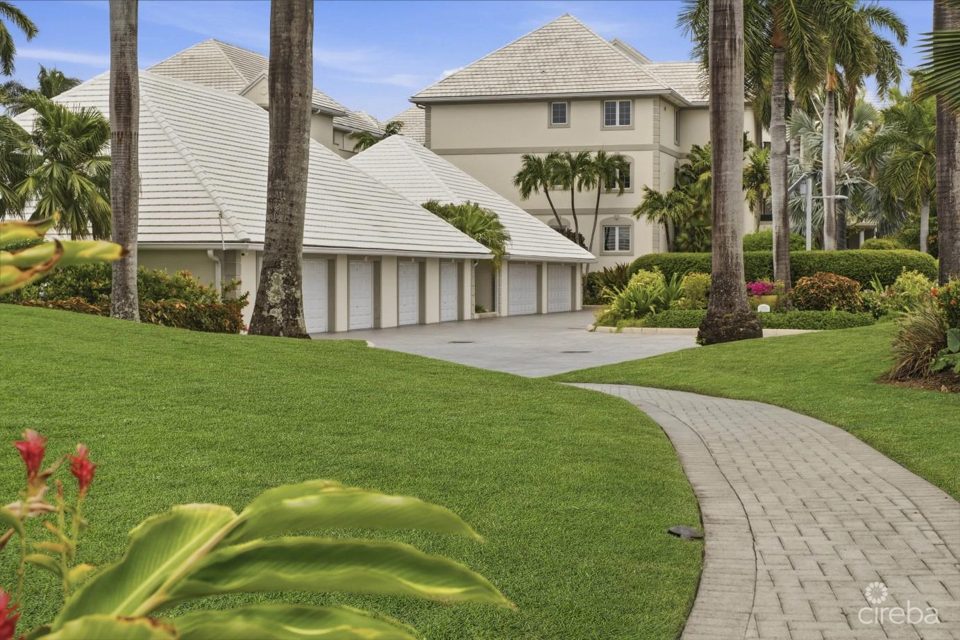 The Sovereign #12 Penthouse On Seven Mile Beach — photo 5