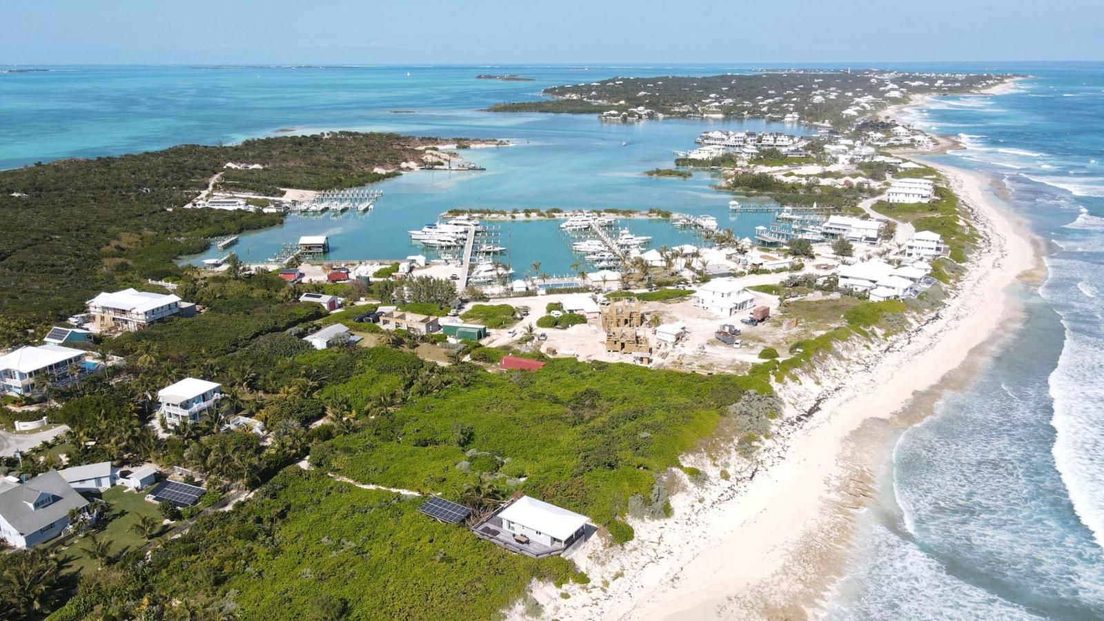 2 Bedroom Beachfront Cottage for Sale, White Sound, Elbow Cay, Abaco, Bahamas — photo 4