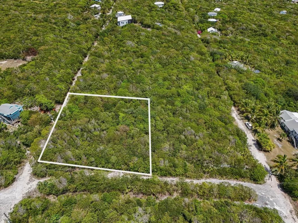 Corner hilltop lot in Eleuthera Island Shores — photo 3