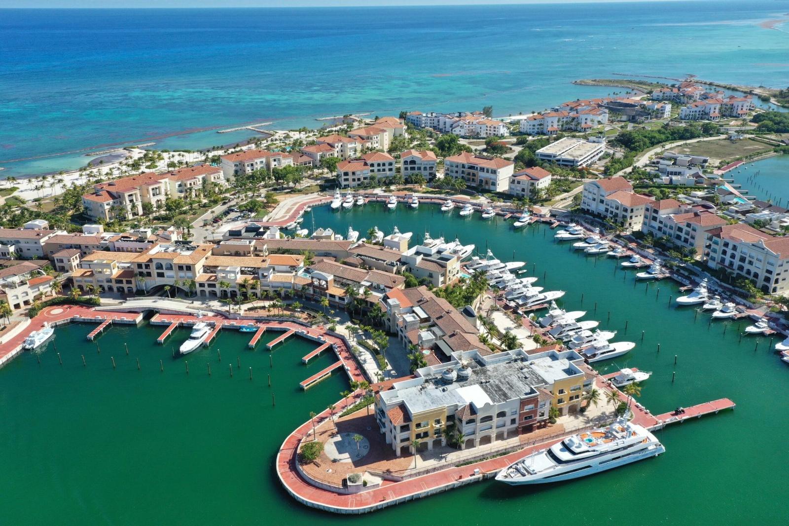 Luxury Condo With Marina View In Cap Cana Punta Cana — photo 5