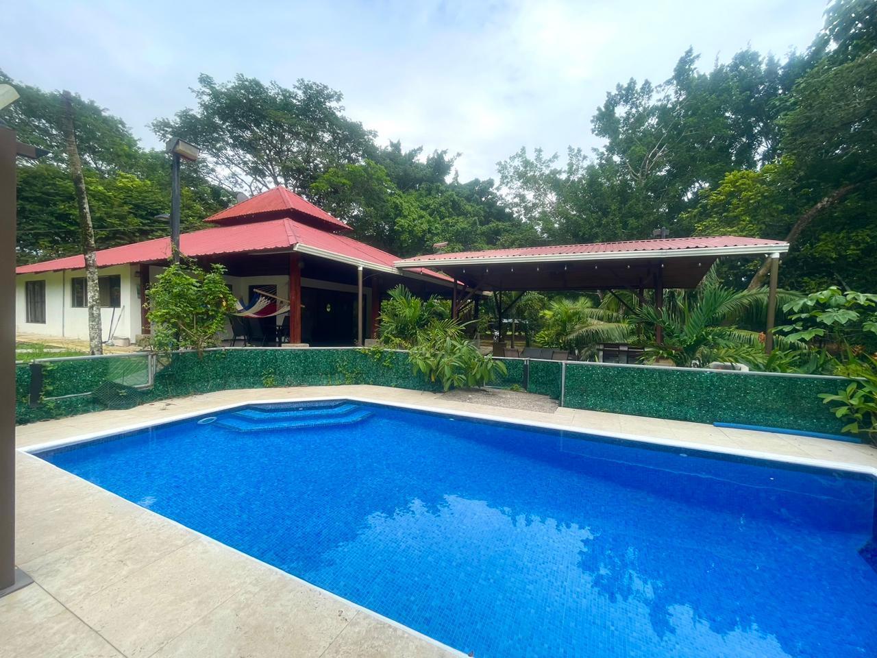 7 Bedroom Property with Three Homes for Sale — photo 1