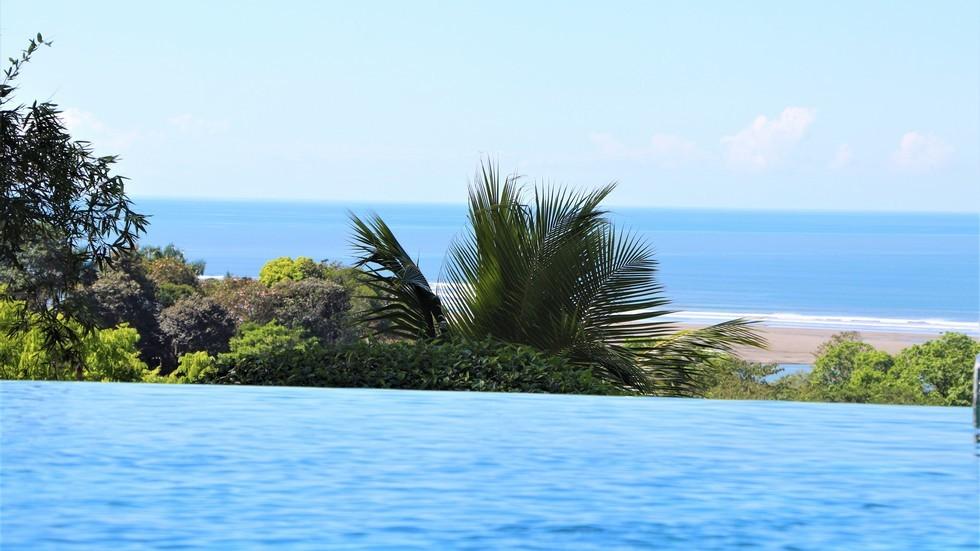 2 Bedroom Ocean-View Home for Sale, Ojochal, Puntarenas, Costa Rica — photo 2