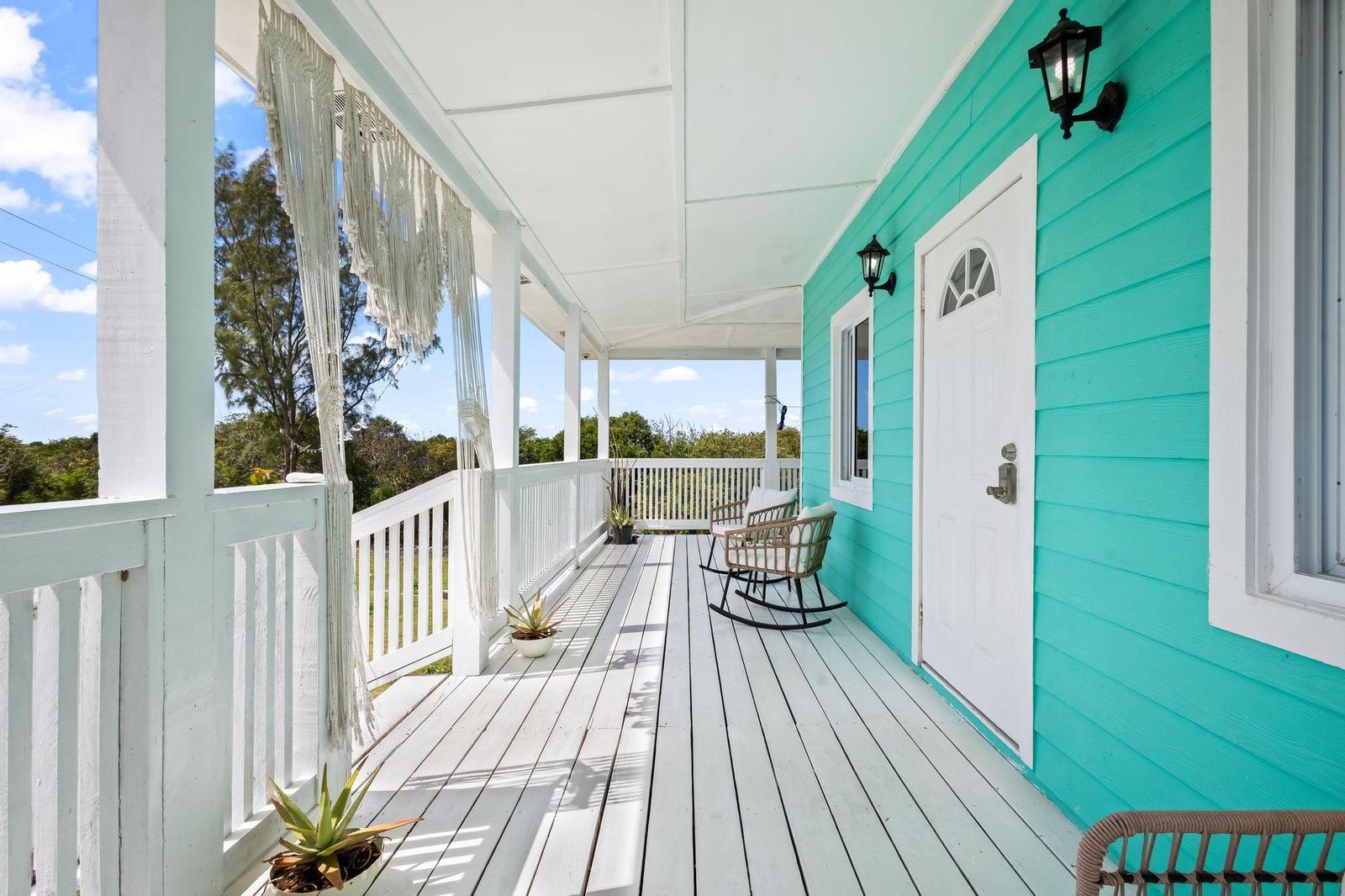 Ocean View, Paradise Bahama Villa, Lot 21 Block 27, Rainbow Bay – MLS 64456 — photo 2