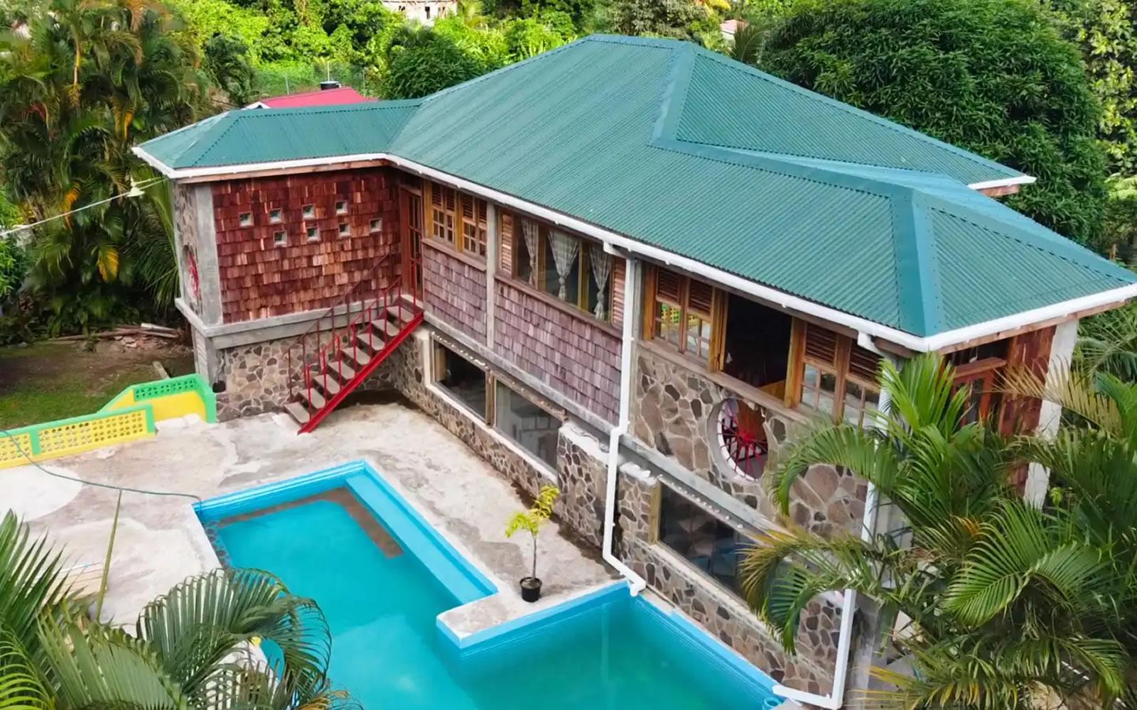 5 Bedroom Luxury Home for Sale, St Aroment, Roseau, Dominica — photo 3