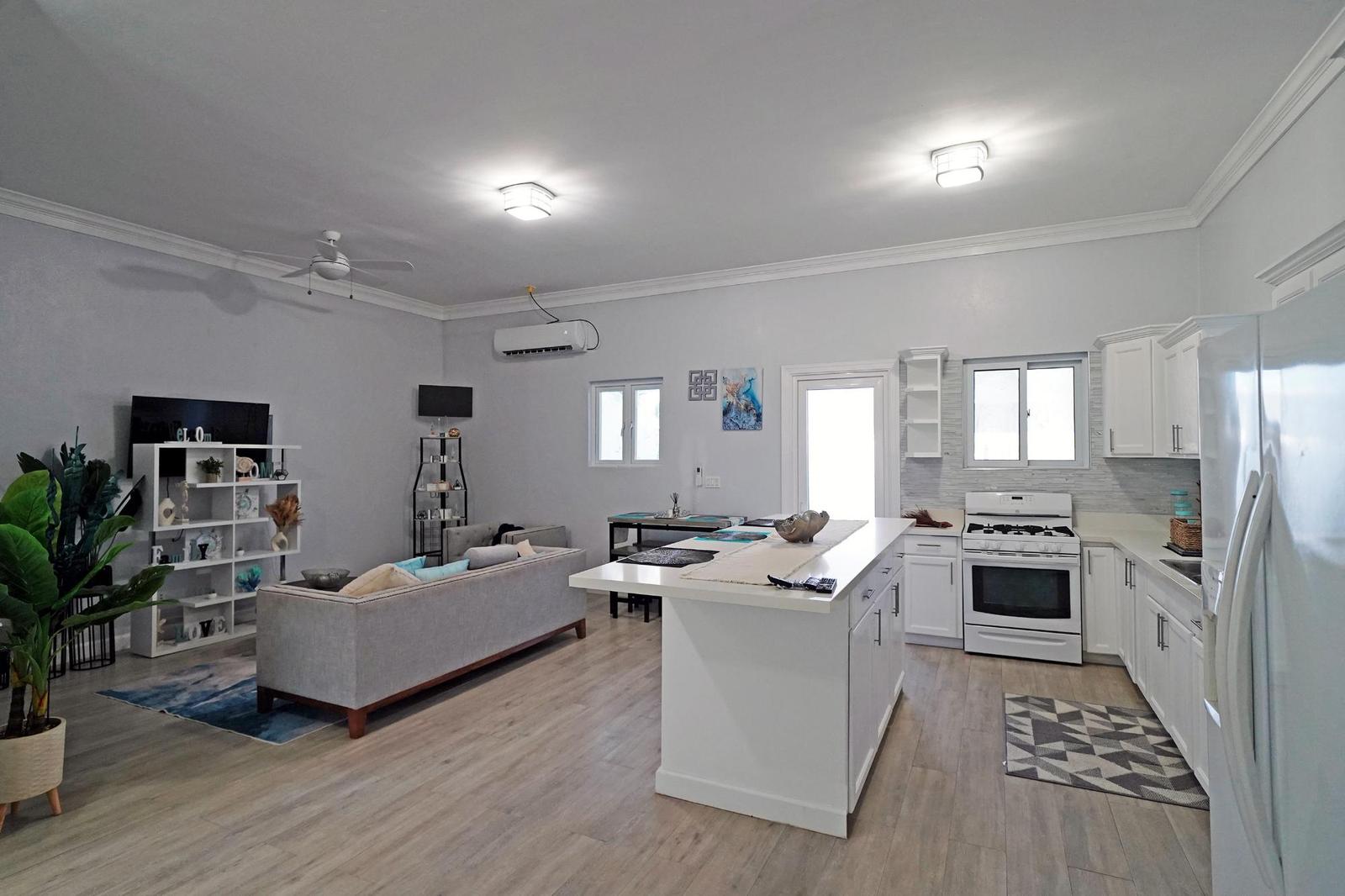 2 bedroom Apartment in SOUTH SEAS, Nassau / New Providence, The Bahamas — photo 5