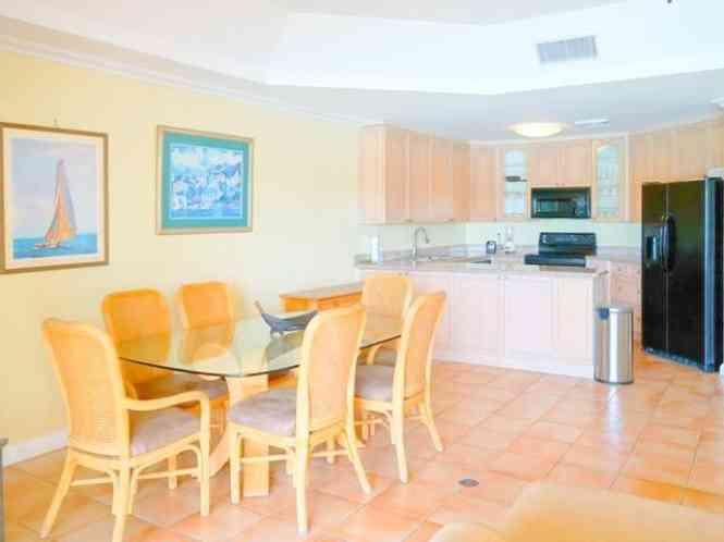 Beachfront Condo - Caves Point — photo 4