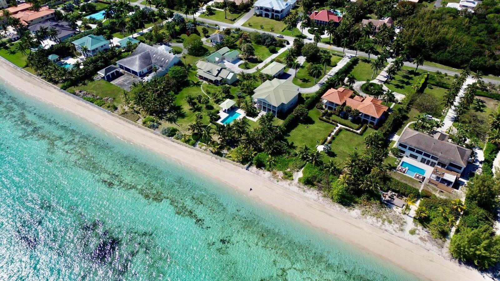 4 bedroom Apartment for sale - 4B GUNPORT BLVD RENTAL in Grand Bahama, The Bahamas — photo 2