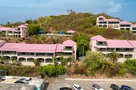 3 bedroom Condominium for sale — photo 1