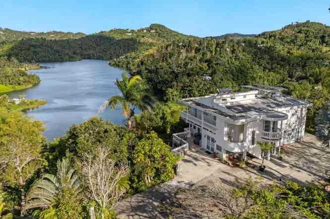 House for sale in Puerto Rico — photo 1