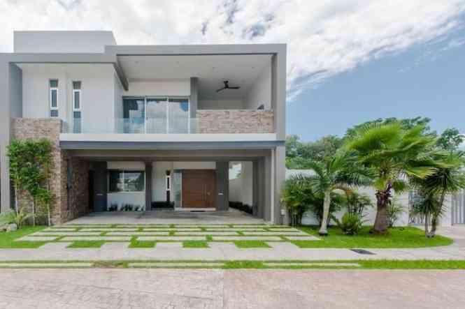 House for sale in Playa del Carmen — photo 1