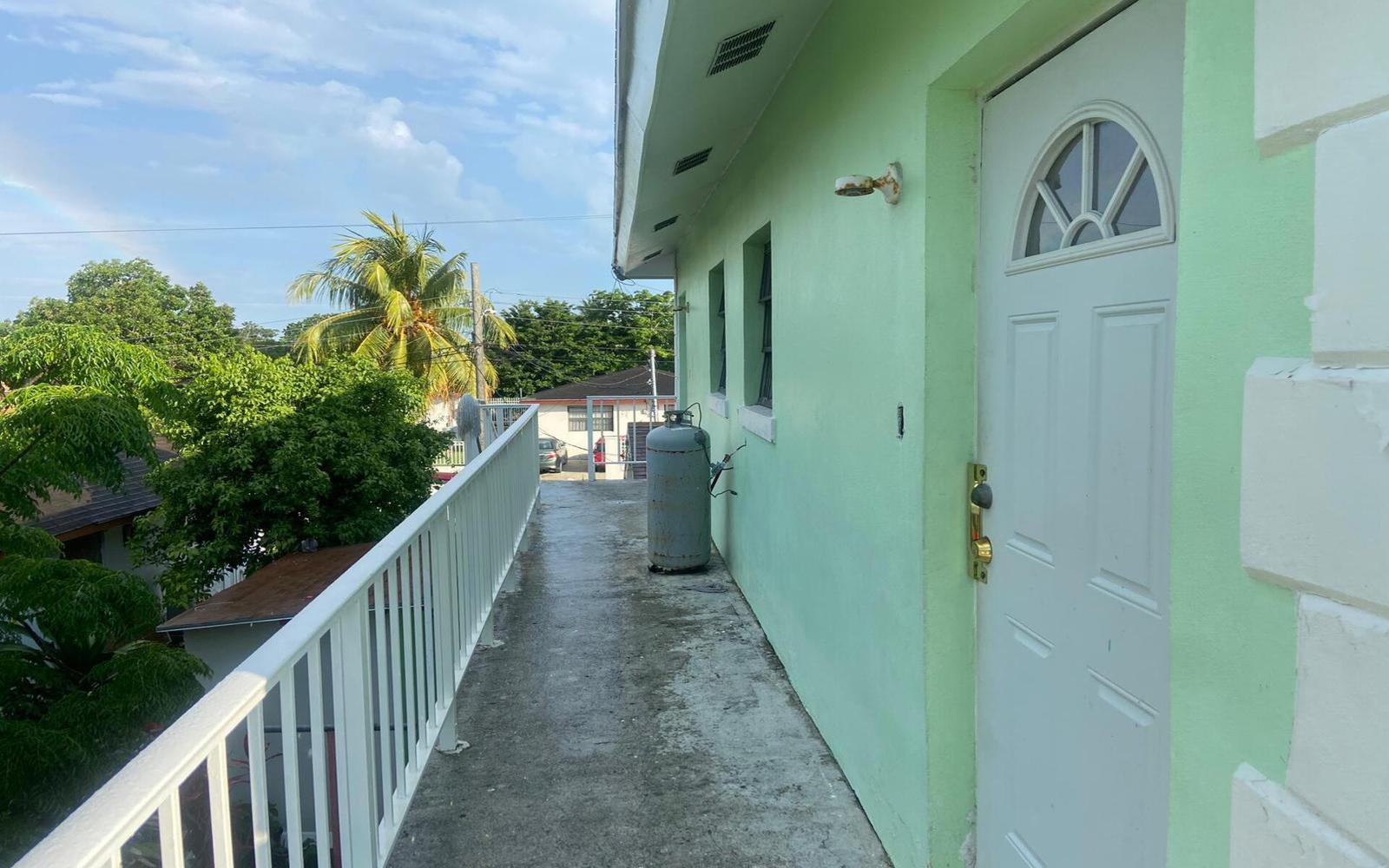 6 Bedroom Triplex for Sale in Soldier Road, Bahamas — photo 5