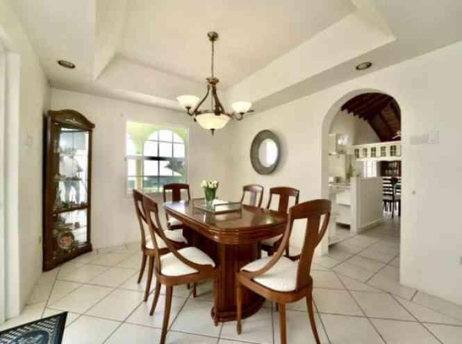 6 Bedroom House in Mount Pleasant, St Philip — photo 4